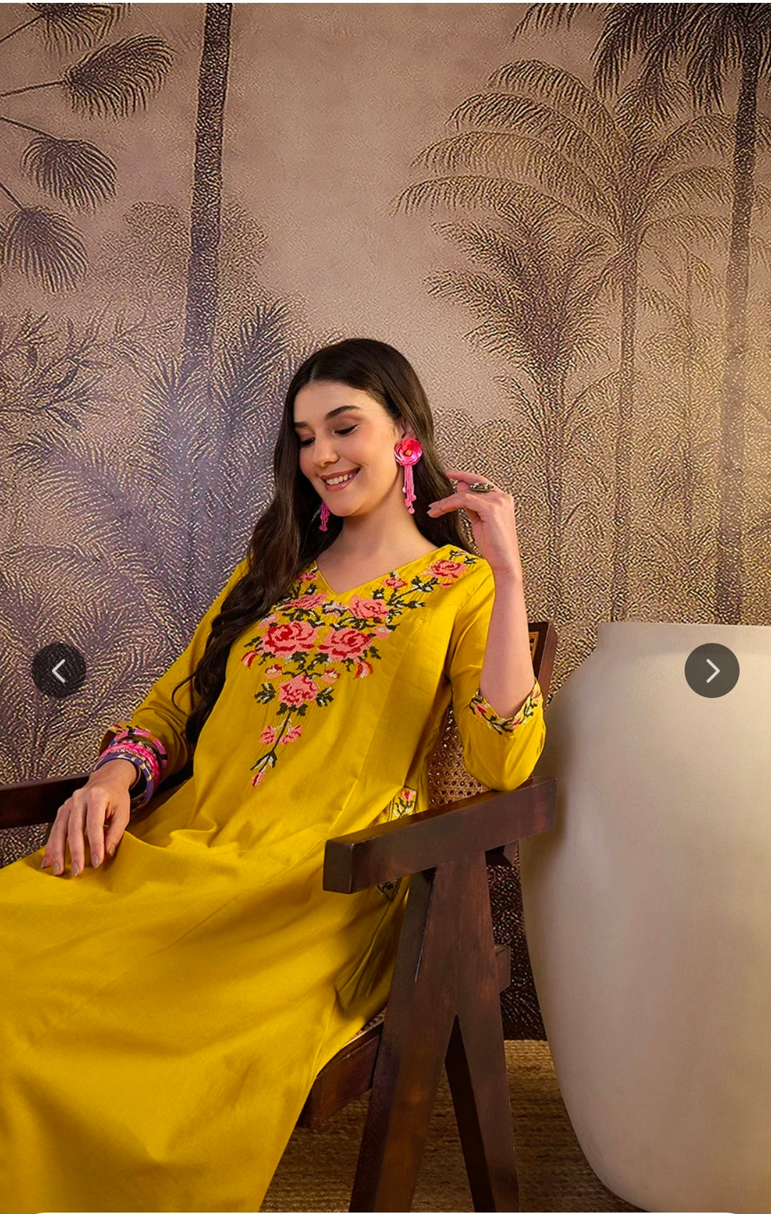 Women's Pure Cotton Floral Thread Work Kurta Pant Set