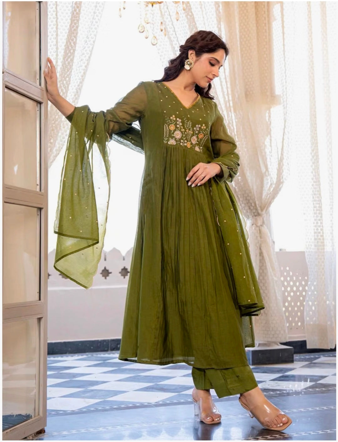Embroidery Solid Anarkali Kurta Pant Set& Dupatta