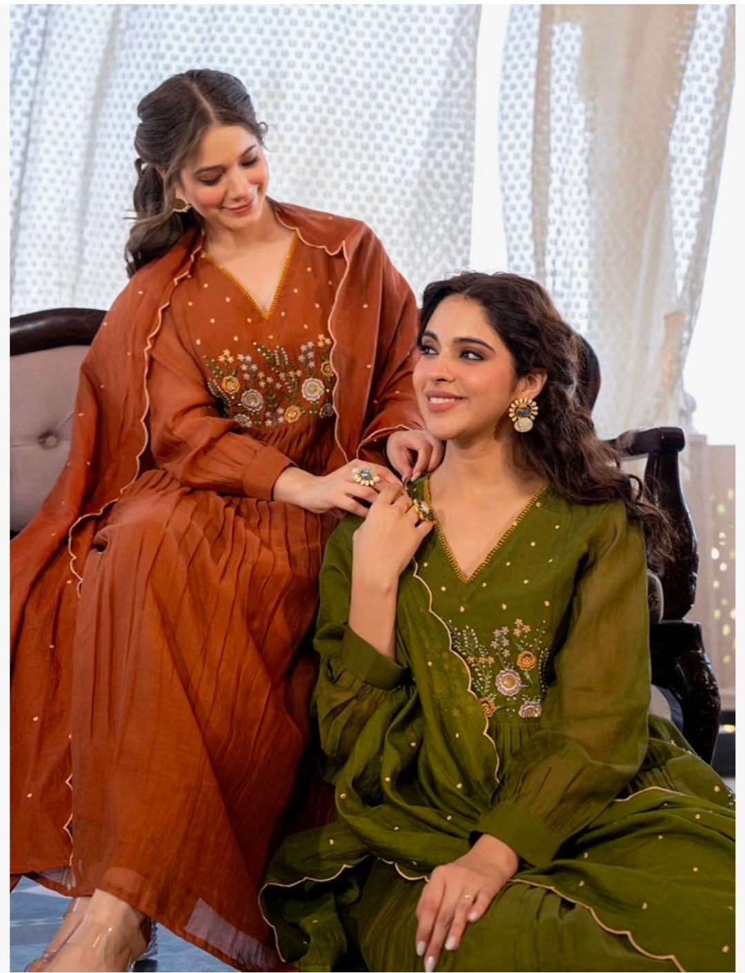 Embroidery Solid Anarkali Kurta Pant Set& Dupatta