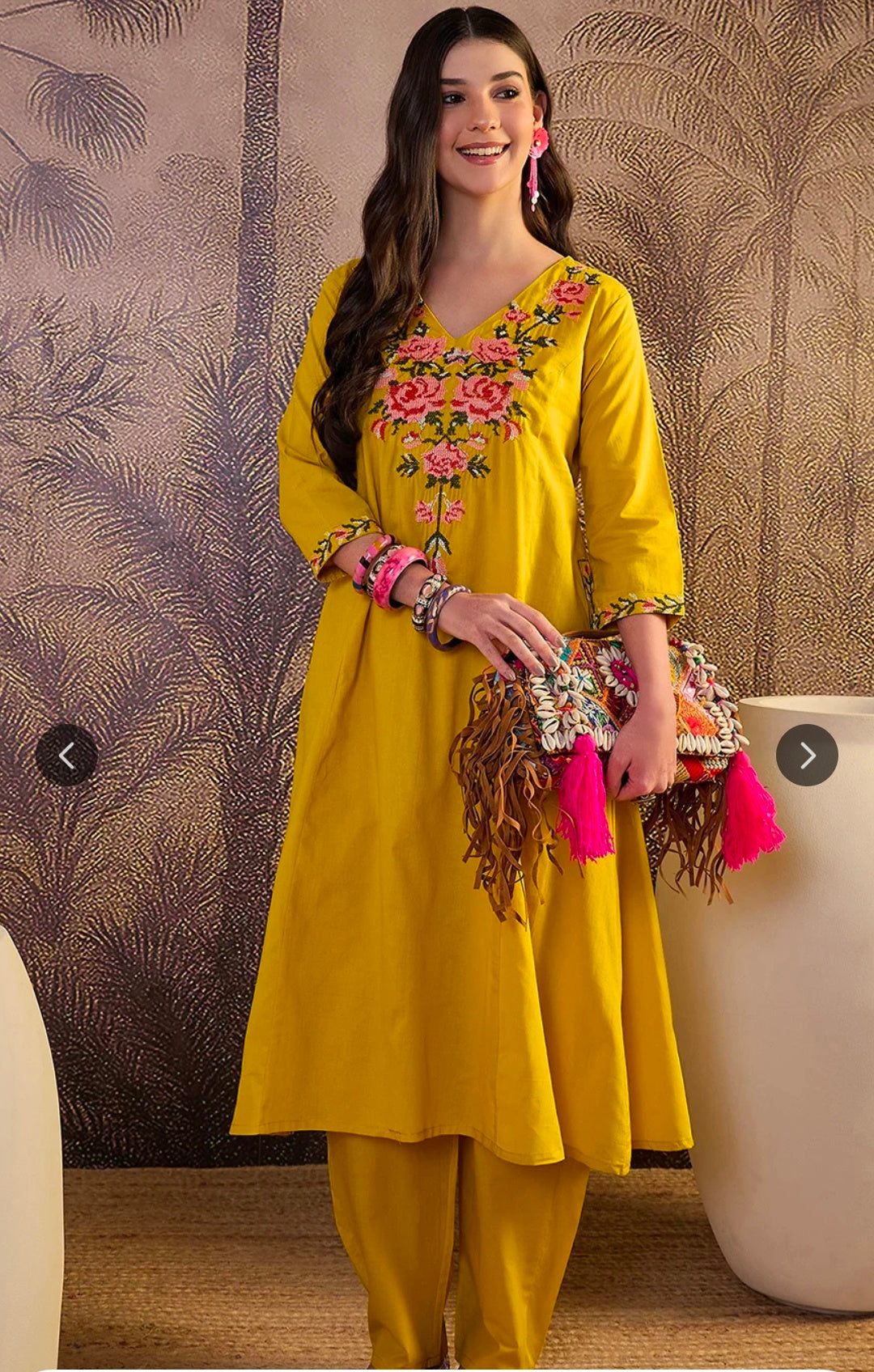 Women's Pure Cotton Floral Thread Work Kurta Pant Set