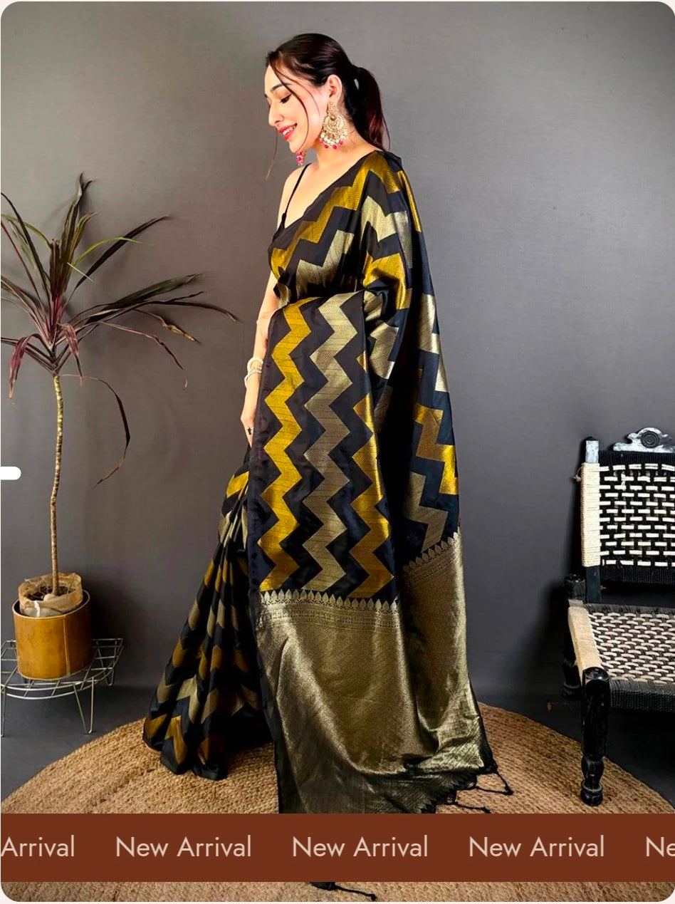 Black Silk Geometric Zigzag Zari