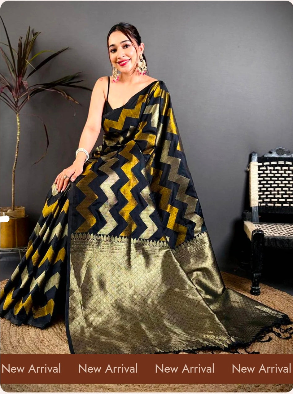 Black Silk Geometric Zigzag Zari