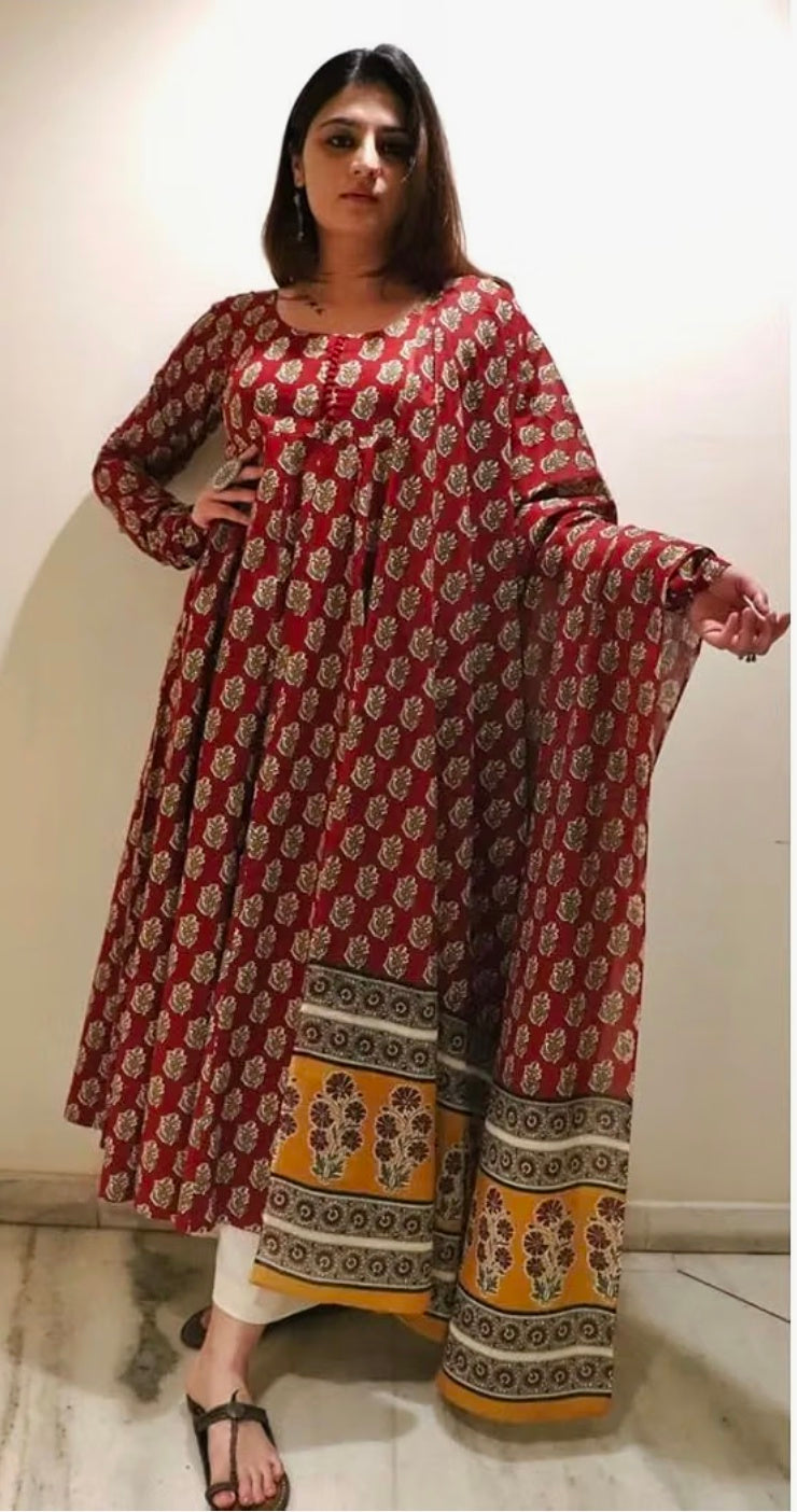 Anarkali Kurta Pant and printed Dupatta Set