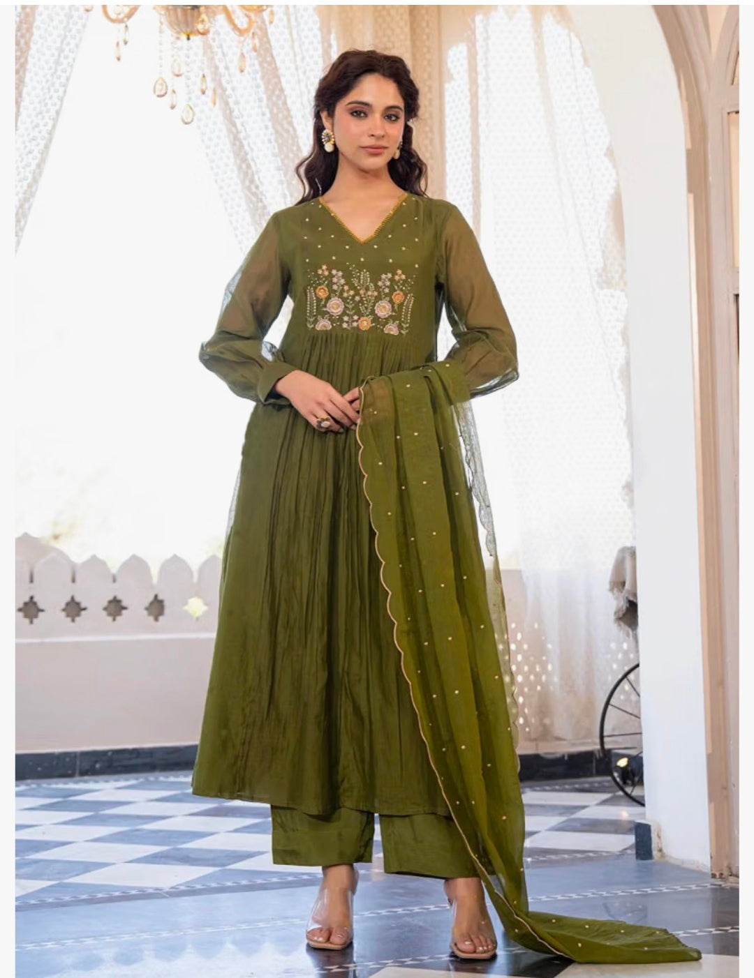 Embroidery Solid Anarkali Kurta Pant Set& Dupatta