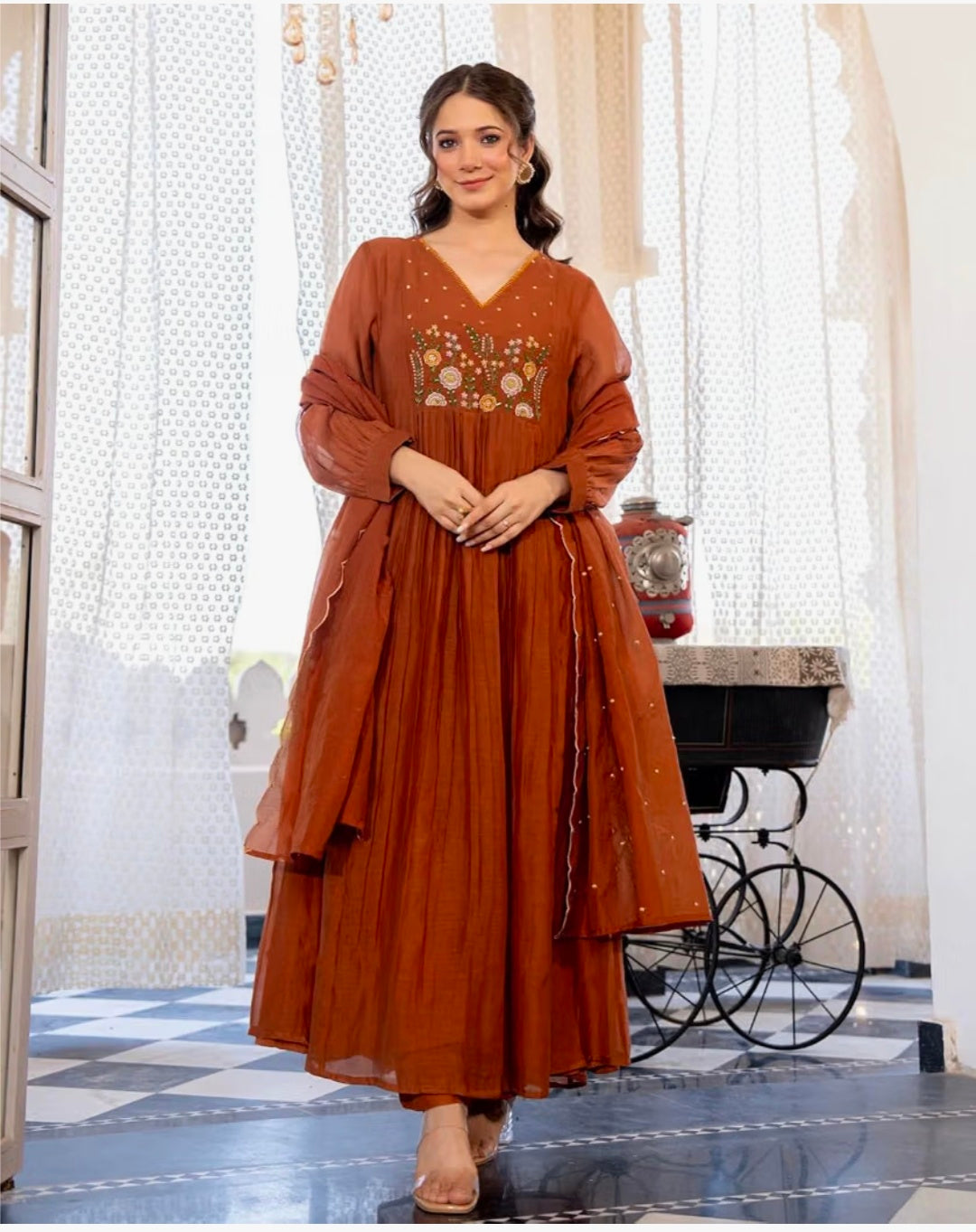 Embroidery Solid Anarkali Kurta Pant Set& Dupatta